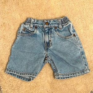 VINTAGE Levi’s 3T jean shorts